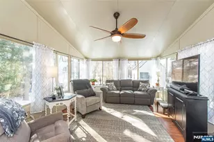 12 Ward Pl, Caldwell, NJ 07006 - Photo 6