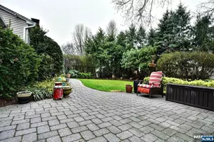 84 W Midland Ave, Paramus, NJ 07652 - Photo 30