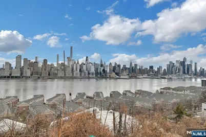 21 66th Street 1 #1, West New York, NJ 07093 - Photo 12