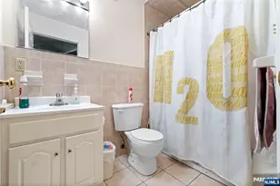 116 Oak St, Jersey City, NJ 07304 - Photo 24