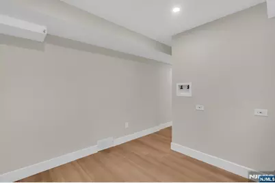 183 Winifred Drive, Totowa, NJ 07512 - Photo 18