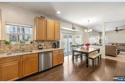 11 Winding Ridge Road, Jefferson Township, NJ 07849 - Photo 14