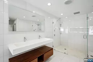 13 Lawrence Way, Cedar Grove, NJ 07009 - Photo 16