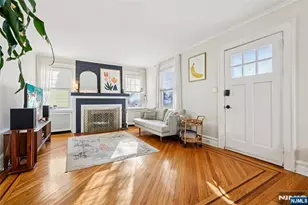 53 Forest Hill Rd, West Orange Township, NJ 07052 - Photo 8