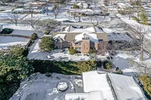 365 Forest Dr, Englewood Cliffs, NJ 07632 - Photo 50