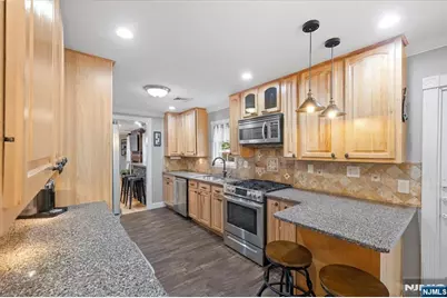 19 Elm Street, Wanaque, NJ 07420 - Photo 4