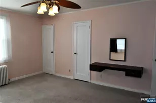 41 Elmwood Terrace 41, Elmwood Park, NJ 07407 - Photo 24