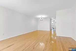 2384 Quill Ct, Mahwah, NJ 07430 - Photo 8