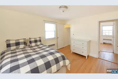 87 Grayson Place, Teaneck Township, NJ 07666 - Photo 16