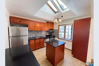 2622 Cleveland Avenue, Washington Township, NJ 07676 - Photo 2
