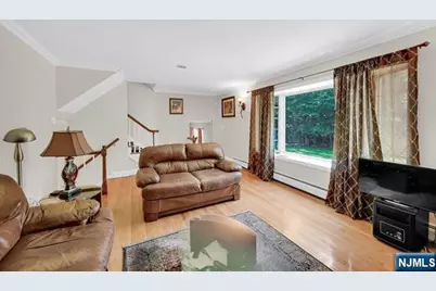 100 Lake Street, Upper Saddle River, NJ 07458 - Photo 14