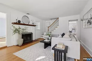 520 Hillcrest Rd, Ridgewood, NJ 07450 - Photo 4