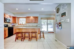 3 Loretta Ln, Jefferson Township, NJ 07438 - Photo 12