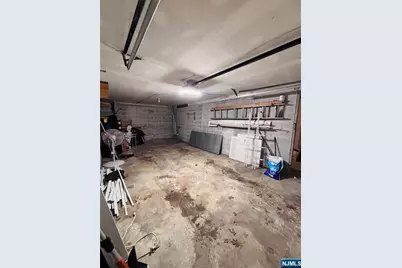 81 Lakeshore Drive, Prospect Park, NJ 07508 - Photo 20