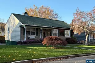 186 N Ethel Ave, Hawthorne, NJ 07506 - Photo 2