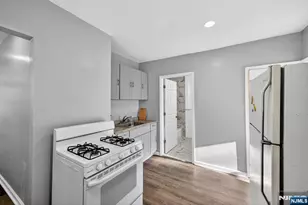 134 Dewey, Newark, NJ 07112 - Photo 6