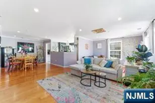 226 Matthews Drive, Newark, NJ 07103 - Photo 4
