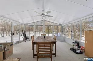 363 Vesta Ct, Ridgewood, NJ 07450 - Photo 6