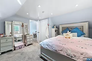 310 Stockton Ave, Roselle, NJ 07203 - Photo 18