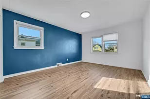 110 Somers Ave, Bergenfield, NJ 07621 - Photo 18