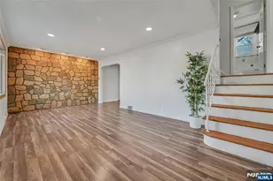 110 Somers Ave, Bergenfield, NJ 07621 - Photo 14