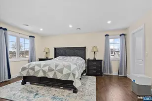 86 Hillman Dr, Elmwood Park, NJ 07407 - Photo 16