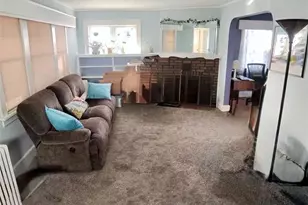 657 Martense Ave, Teaneck Township, NJ 07666 - Photo 4