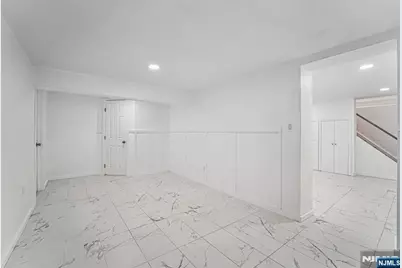 162 E Fairmount Avenue, Maywood, NJ 07607 - Photo 24