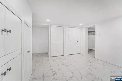 162 E Fairmount Avenue, Maywood, NJ 07607 - Photo 36