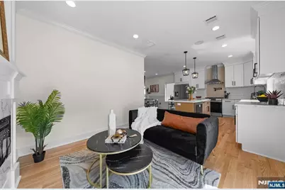 135 La Salle Avenue, Clifton, NJ 07013 - Photo 10