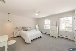 721 Somerset St, Franklin Lakes, NJ 07417 - Photo 20