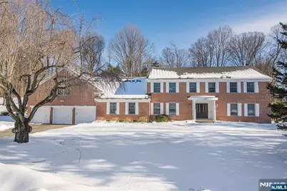 721 Somerset Street, Franklin Lakes, NJ 07417 - Photo 1