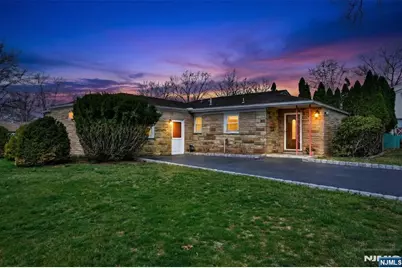 90 Emwood Drive, Emerson, NJ 07630 - Photo 22