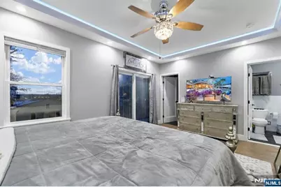 299 Columbia Avenue, Jersey City, NJ 07307 - Photo 10