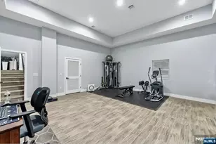 299 Columbia Ave, Jersey City, NJ 07307 - Photo 14