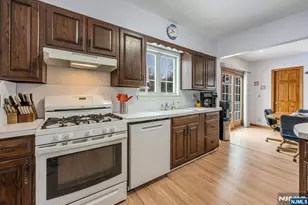 17 Johnson Ave, West Caldwell, NJ 07006 - Photo 14