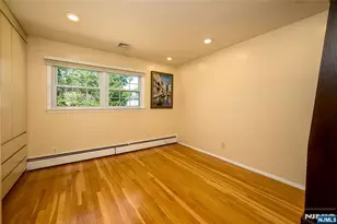 624 West Dr, Paramus, NJ 07652 - Photo 14