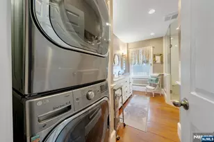 262 Claremont, Montclair, NJ 07042 - Photo 18