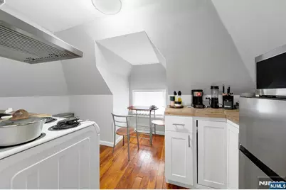 262 Claremont, Montclair, NJ 07042 - Photo 24