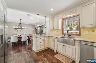 6 Browning Ct, Roseland, NJ 07068 - Photo 14