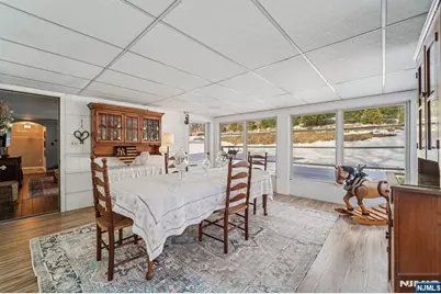 6 Browning Court, Roseland, NJ 07068 - Photo 8