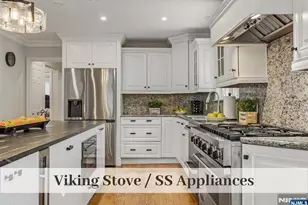 32 Brookside Dr, Upper Saddle River, NJ 07458 - Photo 8