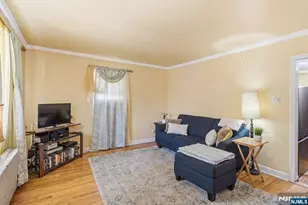 52 Oak Ave, Irvington, NJ 07111 - Photo 4