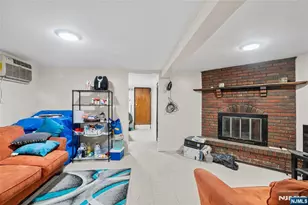 335 Court St, Elizabeth, NJ 07206 - Photo 18