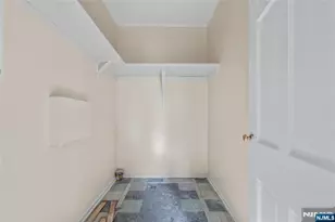 335 Court St, Elizabeth, NJ 07206 - Photo 16