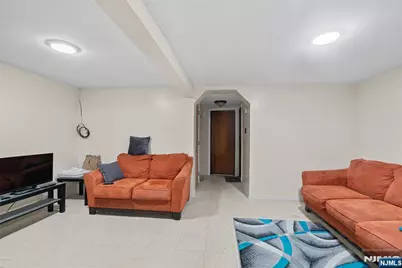 335 Court Street, Elizabeth, NJ 07206 - Photo 24