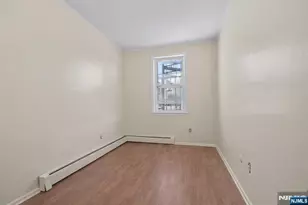 335 Court St, Elizabeth, NJ 07206 - Photo 14