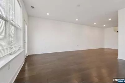 379 Main, Little Falls Township, NJ 07424 - Photo 14