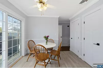 18 Laura Lane, Park Ridge, NJ 07656 - Photo 16