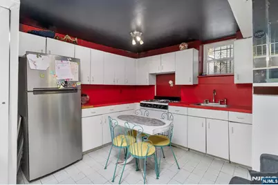 214 Morris Street, Fairview, NJ 07022 - Photo 26